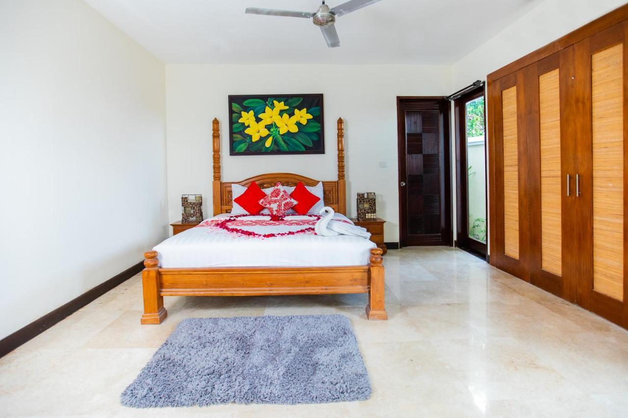 Teras Villa Jimbaran Exterior foto