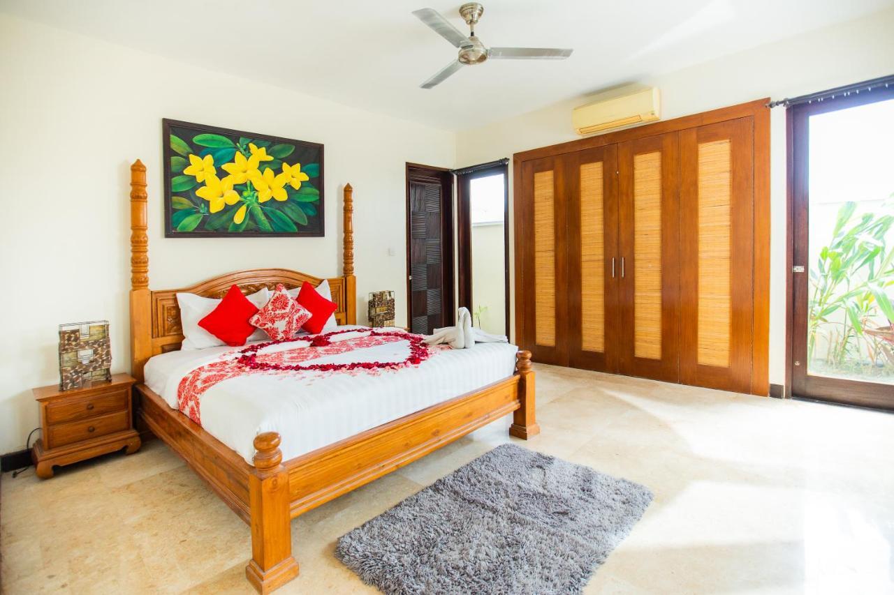 Teras Villa Jimbaran Exterior foto